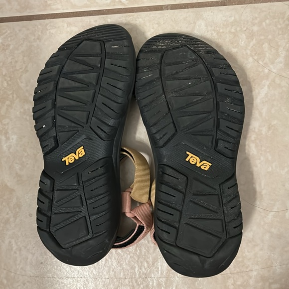 Women’s Teva Hurricane XLT2s - Pastel Block Size 8 - Picture 6 of 6